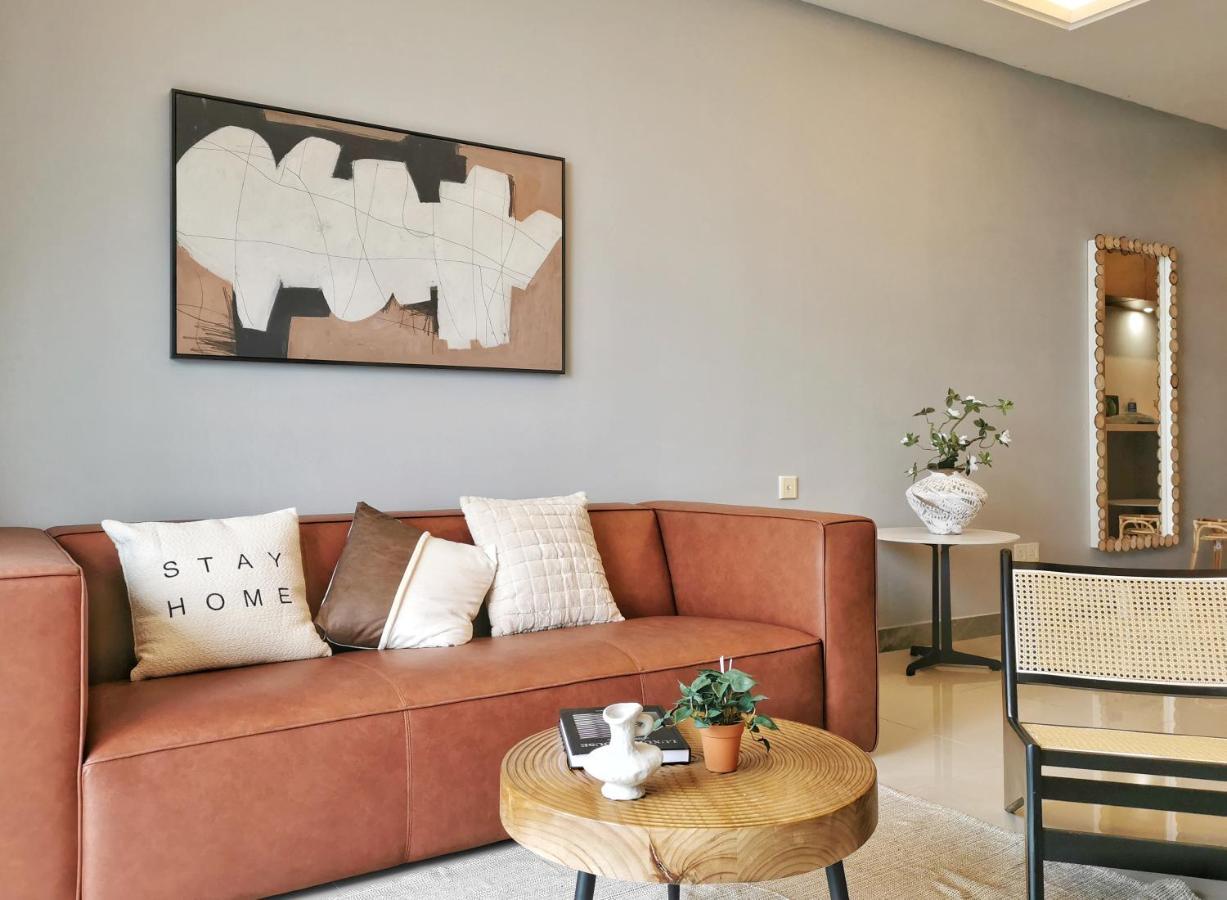 Yussy 2 Bedrooms Condo At R&F Princess Cove Johor Bahru Exterior photo