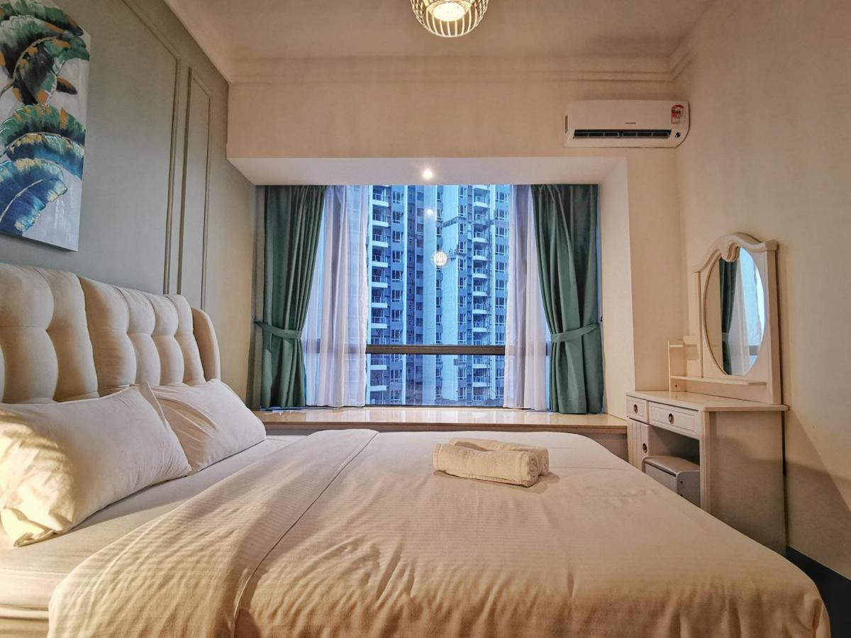 Yussy 2 Bedrooms Condo At R&F Princess Cove Johor Bahru Exterior photo